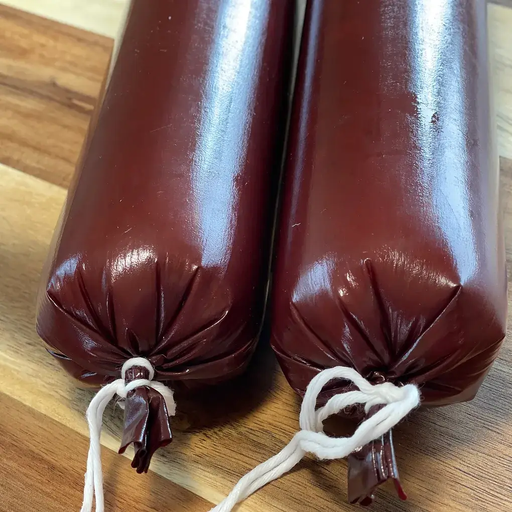 1 1/2” x 12” Mahogany Summer Sausage Casings – 250 Pack for 250 lbs - Image 5